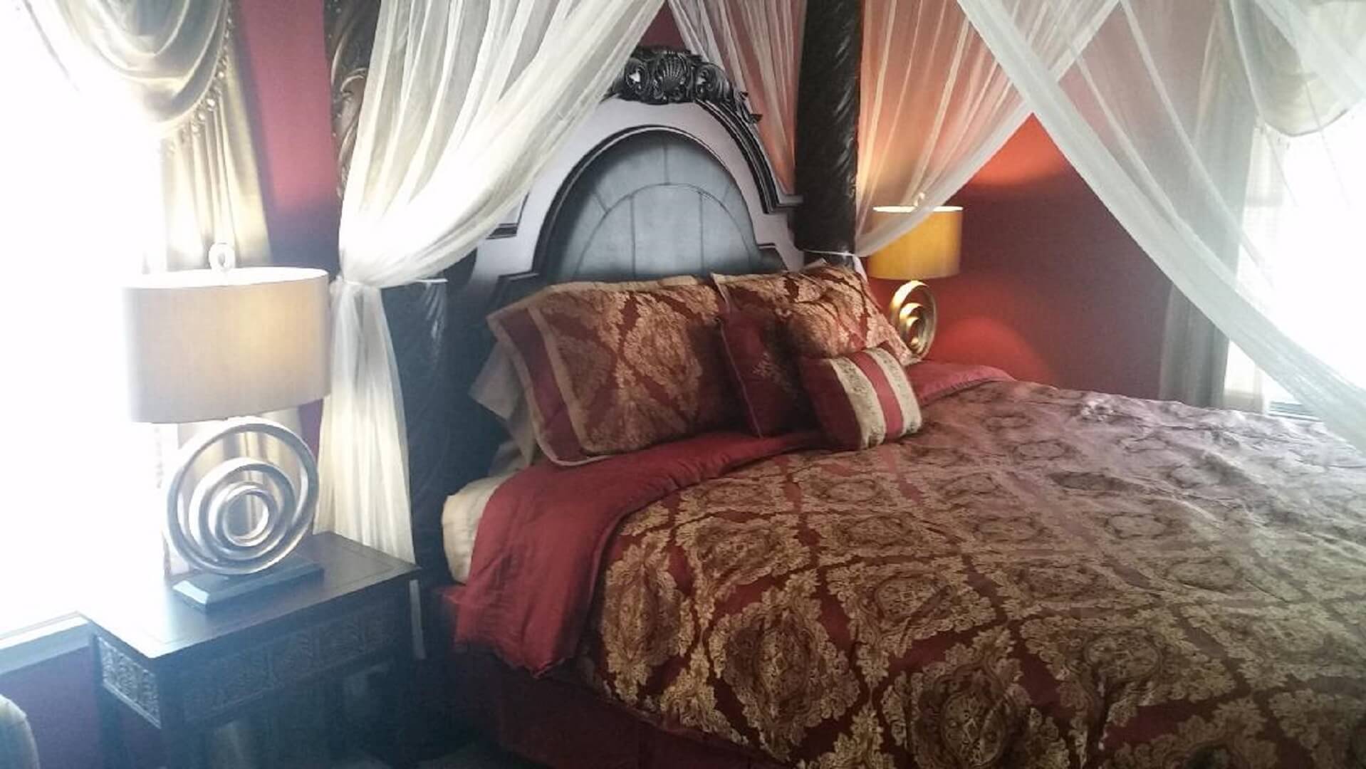 Southern Living Suite